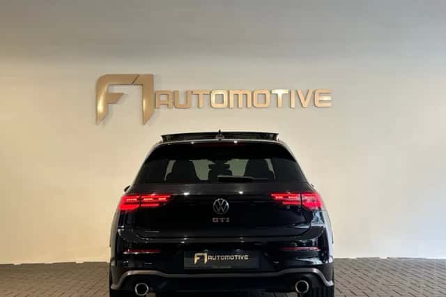 Volkswagen Golf (2023) thumbnail 11