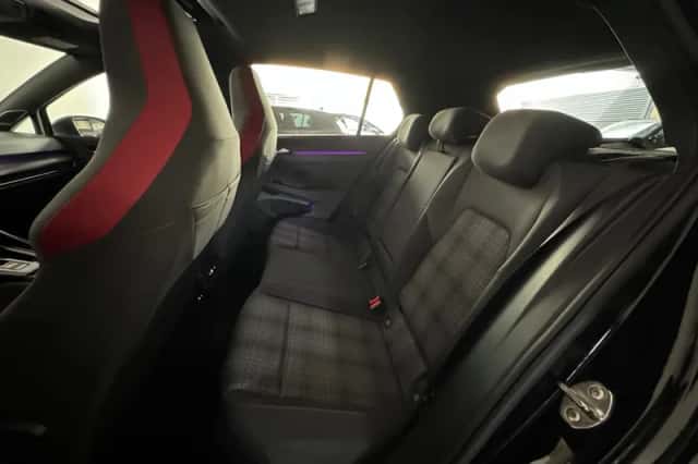 Volkswagen Golf (2023) thumbnail 20