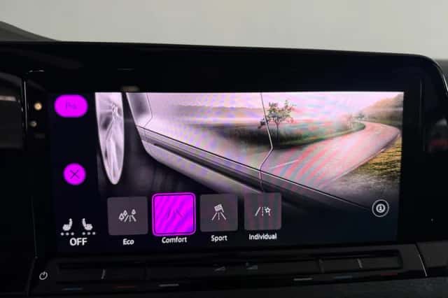 Volkswagen Golf (2023) thumbnail 28