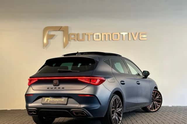 CUPRA Leon (2021) thumbnail 3