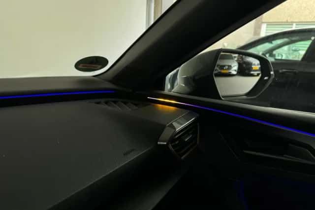 CUPRA Leon (2021) thumbnail 23