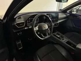 CUPRA Leon (2021) thumbnail 5