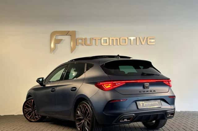 CUPRA Leon (2021) thumbnail 8