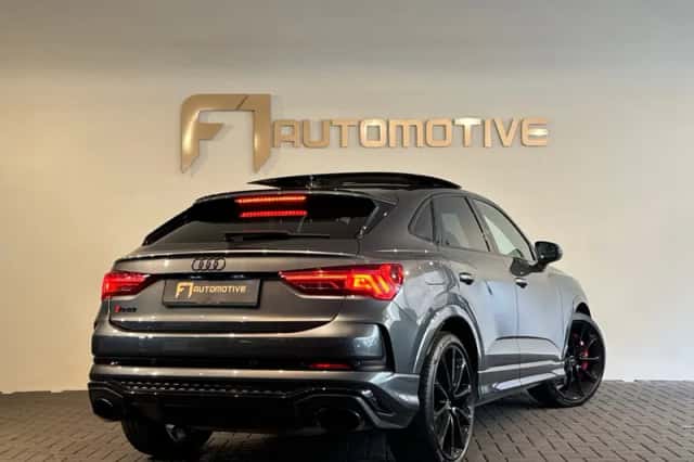 Audi RSQ3 (2021) thumbnail 3