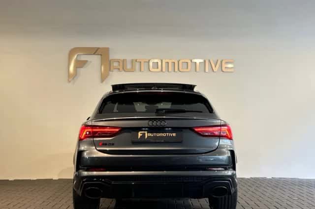 Audi RSQ3 (2021) thumbnail 10