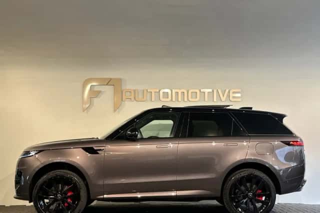 Land Rover Range Rover Sport (2025) thumbnail 13