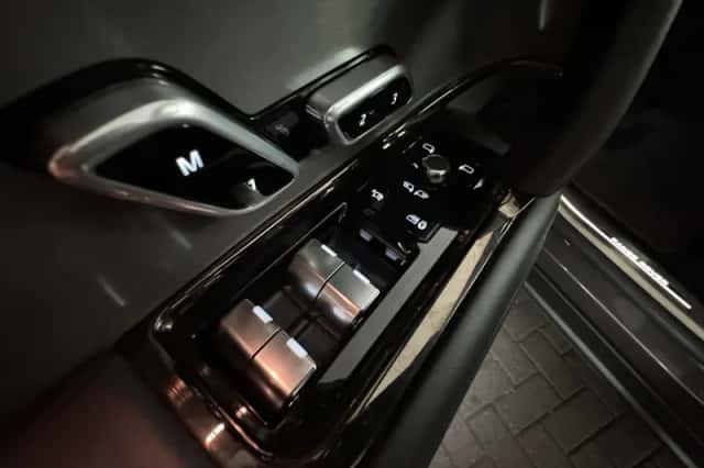 Land Rover Range Rover Sport (2025) thumbnail 19