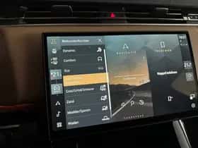 Land Rover Range Rover Sport (2025) thumbnail 33