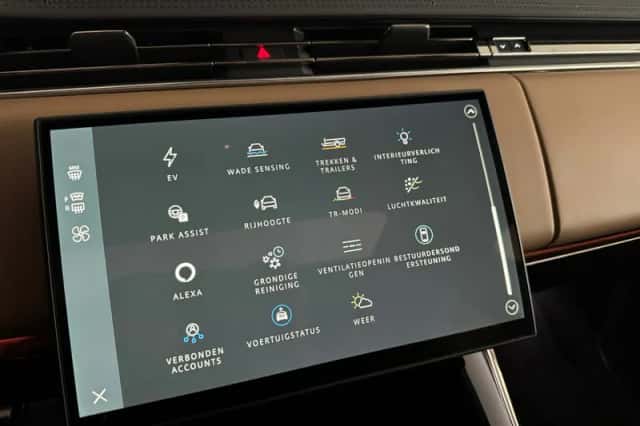 Land Rover Range Rover Sport (2025) thumbnail 40