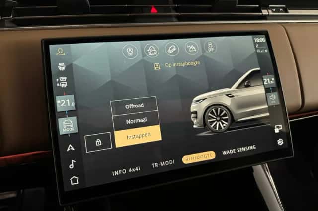 Land Rover Range Rover Sport (2025) thumbnail 44