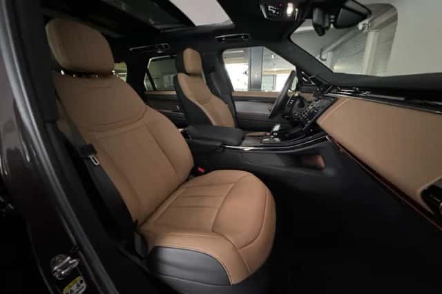 Land Rover Range Rover Sport (2025) thumbnail 49