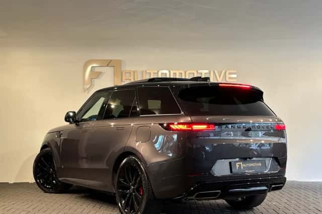 Land Rover Range Rover Sport (2025) thumbnail 8