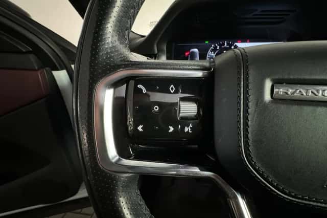 Land Rover Range Rover Evoque (2021) thumbnail 14