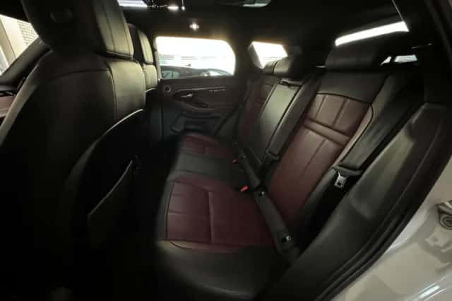 Land Rover Range Rover Evoque (2021) thumbnail 23