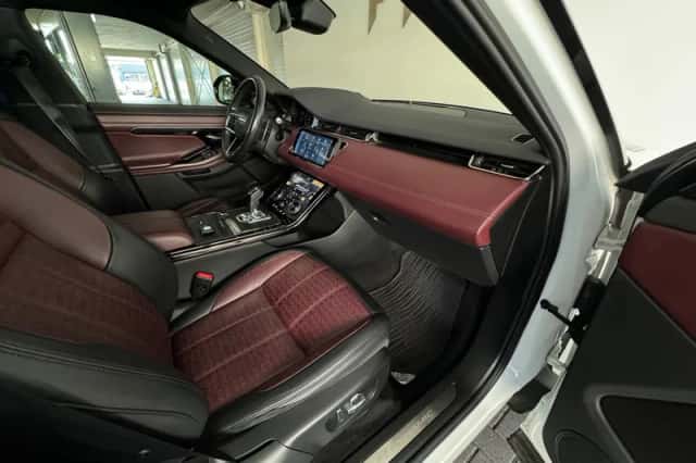 Land Rover Range Rover Evoque (2021) thumbnail 37