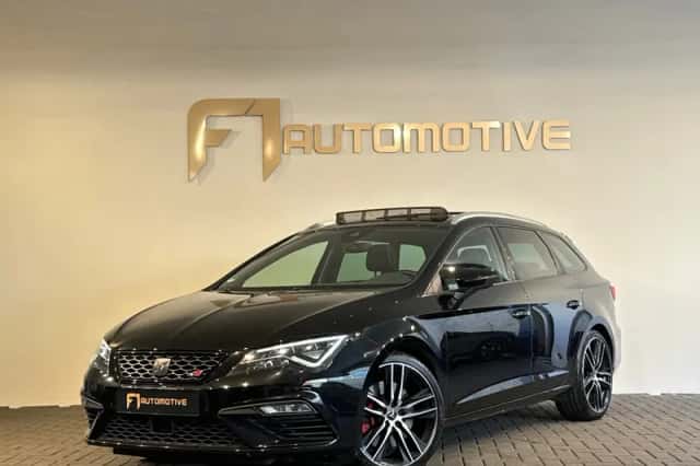 SEAT Leon (2018) thumbnail 1