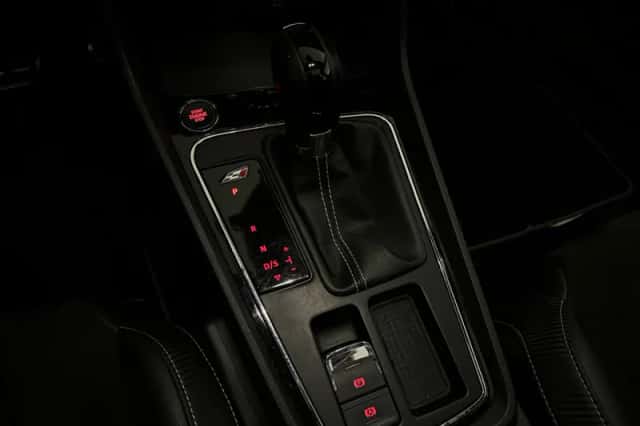 SEAT Leon (2018) thumbnail 14