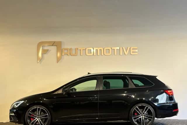 SEAT Leon (2018) thumbnail 10
