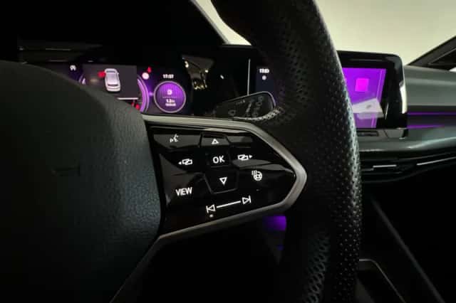 Volkswagen Golf (2021) thumbnail 13