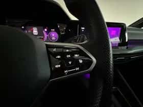Volkswagen Golf (2021) thumbnail 13