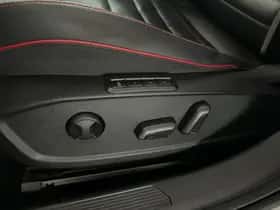 Volkswagen Golf (2021) thumbnail 16