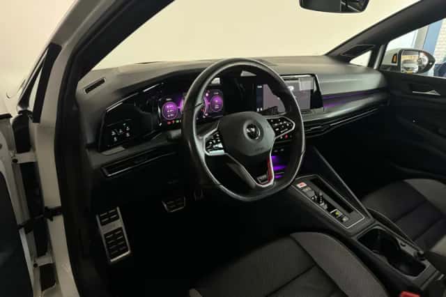 Volkswagen Golf (2021) thumbnail 5