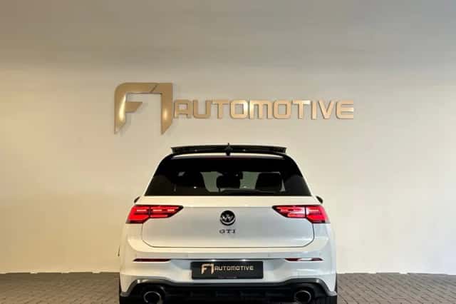 Volkswagen Golf (2021) thumbnail 10