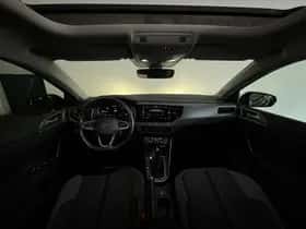 Volkswagen Polo (2023) thumbnail 4