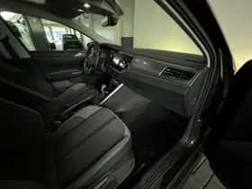 Volkswagen Polo (2023) thumbnail 35