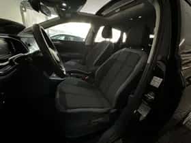 Volkswagen Polo (2023) thumbnail 6