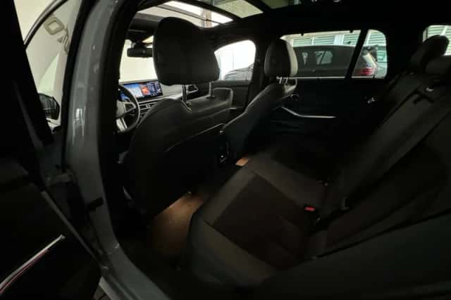 BMW 3-Serie (2024) thumbnail 26