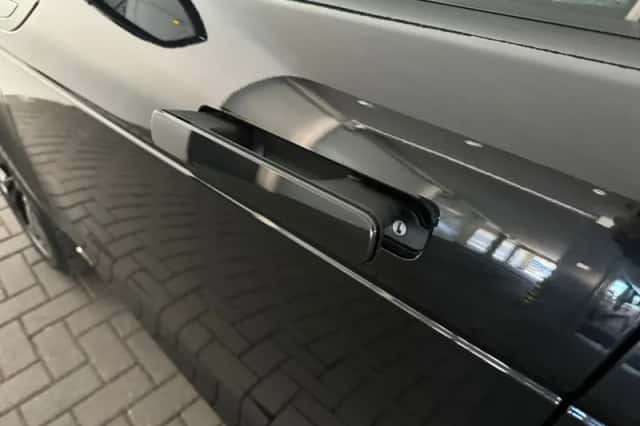 Land Rover Range Rover Evoque (2021) thumbnail 28