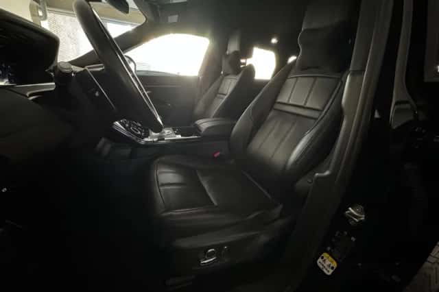 Land Rover Range Rover Evoque (2021) thumbnail 6