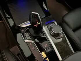 BMW X4 (2019) thumbnail 16