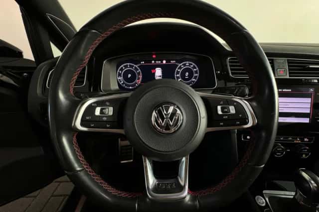 Volkswagen Golf (2019) thumbnail 12