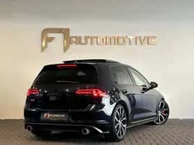 Volkswagen Golf (2019) thumbnail 3