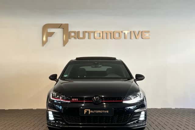 Volkswagen Golf (2019) thumbnail 8