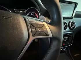 Mercedes-Benz CLA-Klasse (2015) thumbnail 15