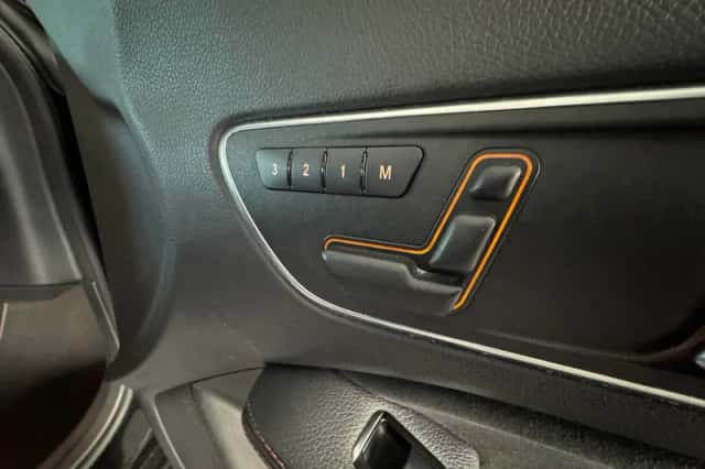 Mercedes-Benz CLA-Klasse (2015) thumbnail 29