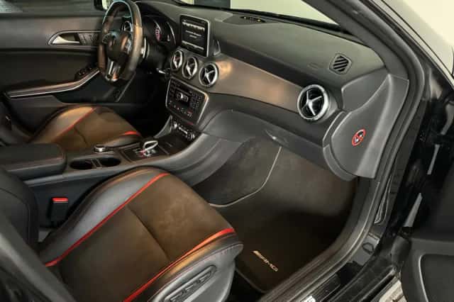 Mercedes-Benz CLA-Klasse (2015) thumbnail 31
