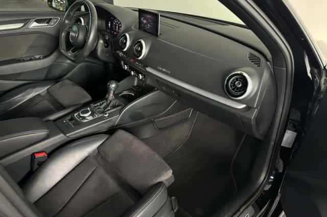 Audi A3 (2018) thumbnail 25