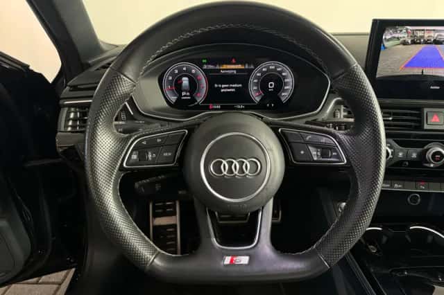 Audi A4 (2022) thumbnail 12