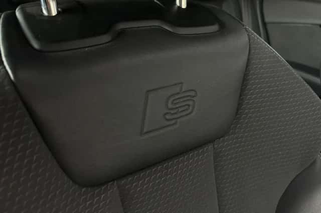 Audi A4 (2022) thumbnail 27
