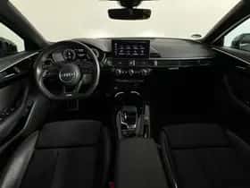 Audi A4 (2022) thumbnail 4