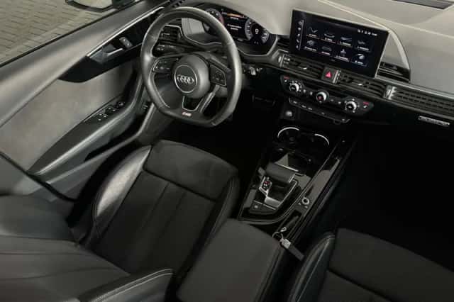 Audi A4 (2022) thumbnail 5