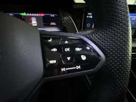 Volkswagen Golf (2023) thumbnail 14