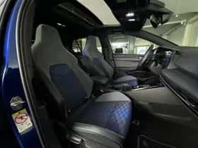 Volkswagen Golf (2023) thumbnail 32