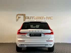 Volvo XC60 (2023) thumbnail 11