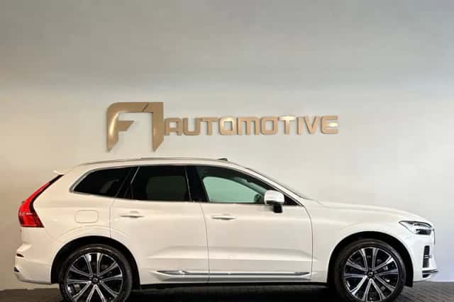 Volvo XC60 (2023) thumbnail 12