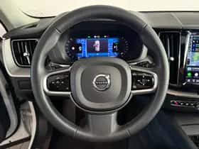 Volvo XC60 (2023) thumbnail 13